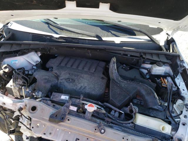 Photo 7 from auction – 2016 TOYOTA HIGHLANDER with VIN 5TDDKRFH9GS284197