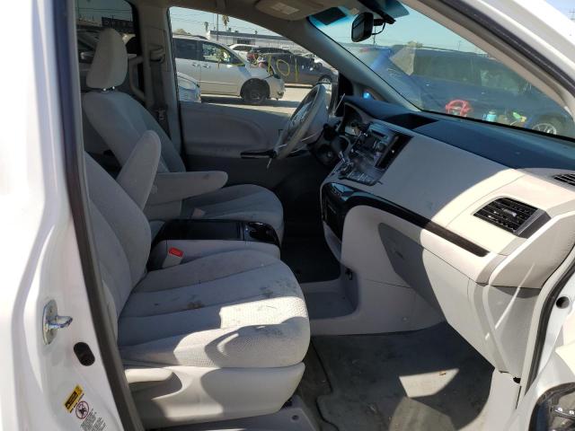 Photo 5 from auction – 2014 TOYOTA SIENNA LE with VIN 5TDKK3DC9ES519738