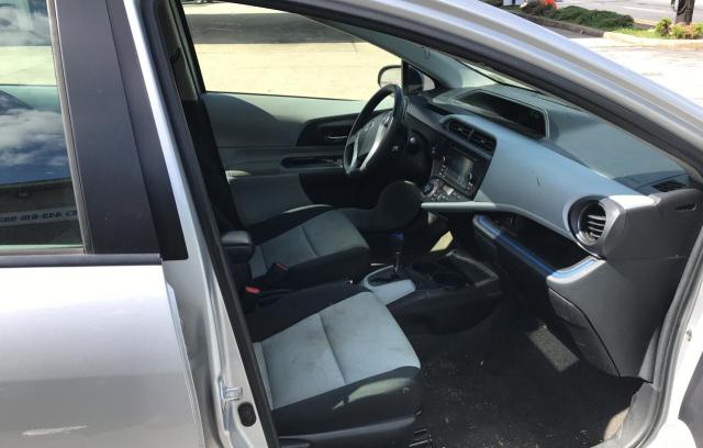 Photo 5 from auction – 2012 TOYOTA PRIUS C with VIN JTDKDTB35C1006235