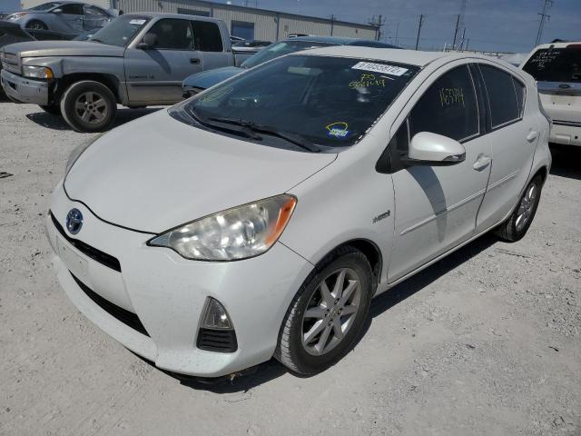 Photo 2 from auction – 2013 TOYOTA PRIUS C with VIN JTDKDTB37D1551144