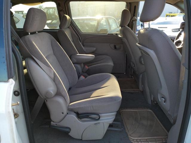 Photo 6 from auction – 2002 DODGE GRAND CARA with VIN 2B4GP74L12R677832