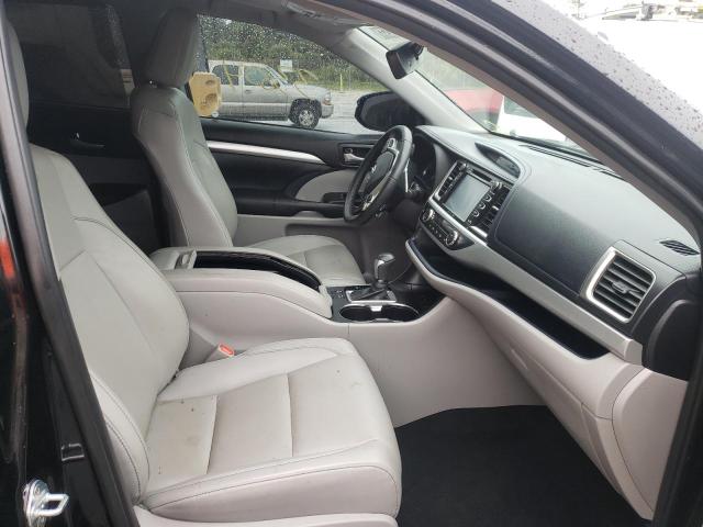 Photo 5 from auction – 2019 TOYOTA HIGHLANDER with VIN 5TDKZRFH2KS561333