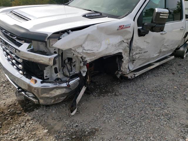 Photo 9 from auction – 2022 CHEVROLET SILVERADO2 with VIN 1GC4YPEY7NF161354