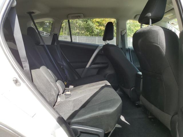 Photo 6 from auction – 2018 TOYOTA RAV4 LE with VIN 2T3BFREV6JW787212