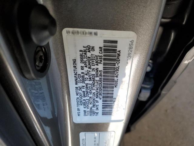 Photo 10 from auction – 2003 TOYOTA CAMRY LE with VIN 4T1BE32K03U681845