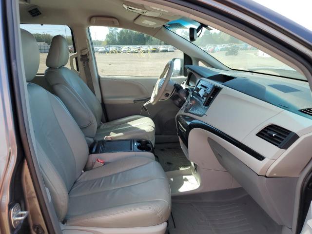 Photo 5 from auction – 2013 TOYOTA SIENNA LE with VIN 5TDKK3DC6DS289557
