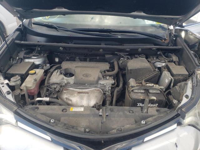 Photo 7 from auction – 2017 TOYOTA RAV4 LE with VIN 2T3BFREV2HW594372