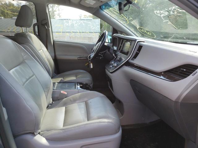 Photo 5 from auction – 2015 TOYOTA SIENNA XLE with VIN 5TDDK3DC3FS127798