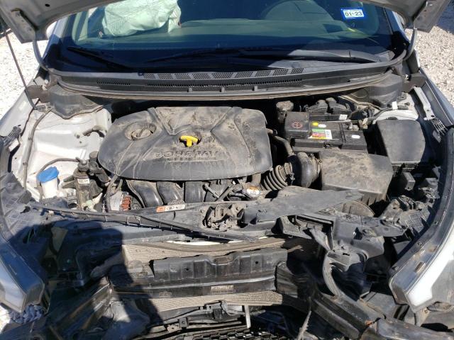 Photo 7 from auction – 2016 KIA FORTE LX with VIN KNAFK4A61G5471129