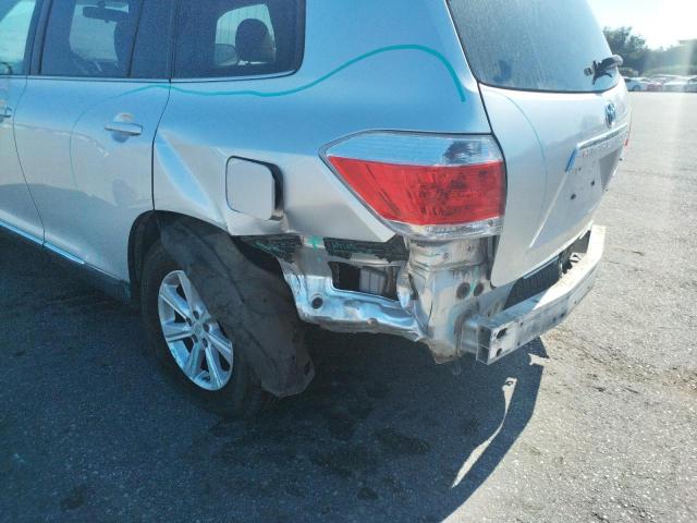 Photo 9 from auction – 2011 TOYOTA HIGHLANDER with VIN 5TDBK3EH1BS087376
