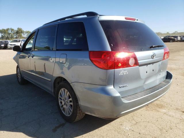 Photo 3 from auction – 2010 TOYOTA SIENNA XLE with VIN 5TDYK4CC7AS313085