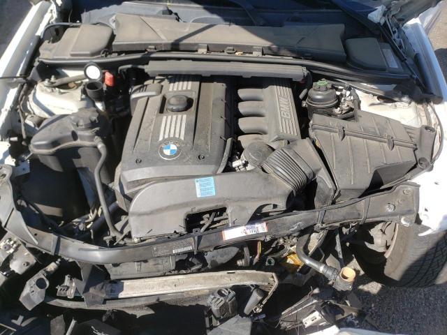 Photo 7 from auction – 2010 BMW 328 I with VIN WBAPH7G54ANM52889