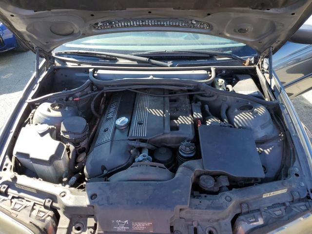 Photo 7 from auction – 2002 BMW 3 SERIES with VIN WBAEV53432KM23646