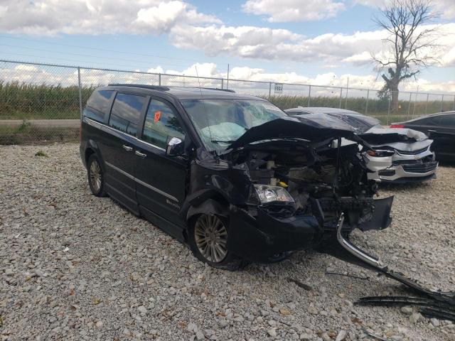 CHRYSLER TOWN & COU 2012 with VIN 2C4RC1CG7CR119333 - Photo from auction