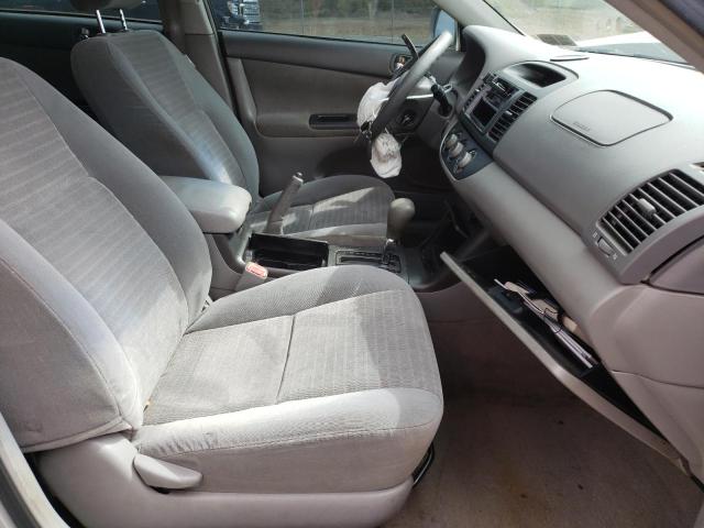 Photo 5 from auction – 2005 TOYOTA CAMRY LE with VIN 4T1BE30K15U100701