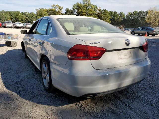 Photo 3 from auction – 2013 VOLKSWAGEN PASSAT SE with VIN 1VWBP7A38DC015045