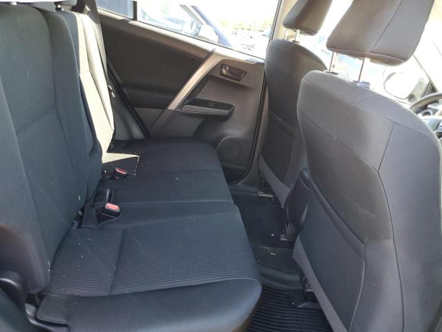 Photo 6 from auction – 2018 TOYOTA RAV4 LE with VIN 2T3BFREV9JW831073