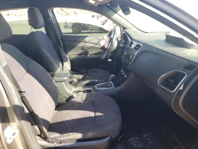 Photo 5 from auction – 2013 CHRYSLER 200 TOURIN with VIN 1C3CCBBBXDN676693