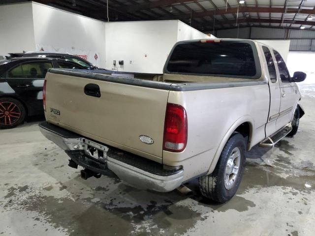 Photo 4 from auction – 2000 FORD F150 with VIN 1FTRX17L7YNA80467