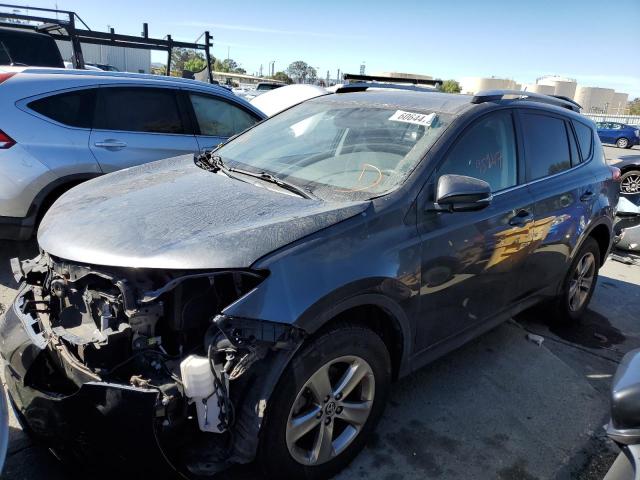 Photo 2 from auction – 2015 TOYOTA RAV4 XLE with VIN JTMRFREV2FD112251