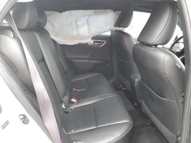 Photo 6 from auction – 2014 LEXUS CT 200 with VIN JTHKD5BH7E2195621