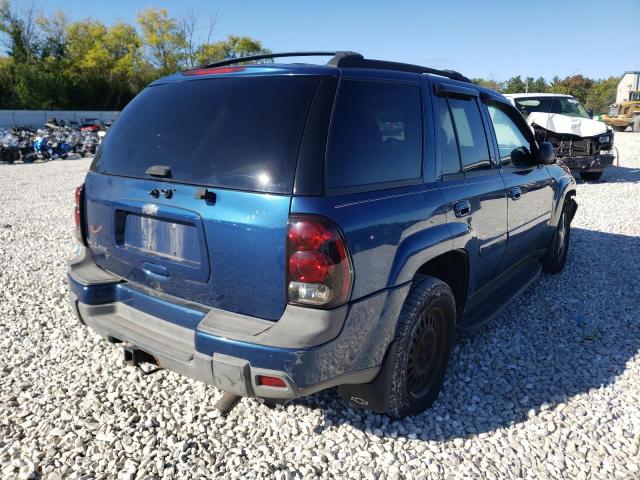 Photo 4 from auction – 2005 CHEVROLET TRAILBLAZE with VIN 1GNDT13S352149789