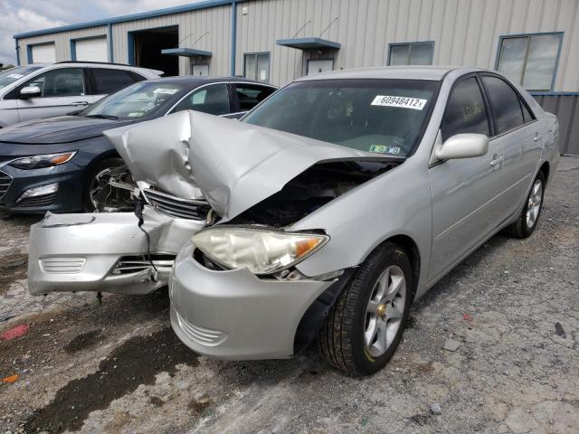 Photo 2 from auction – 2005 TOYOTA CAMRY LE with VIN 4T1BE30K15U100701