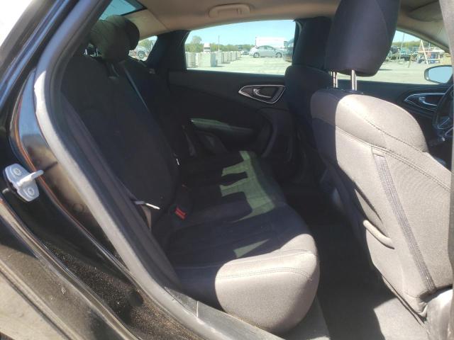 Photo 6 from auction – 2017 CHRYSLER 200 LX with VIN 1C3CCCFB1HN509662