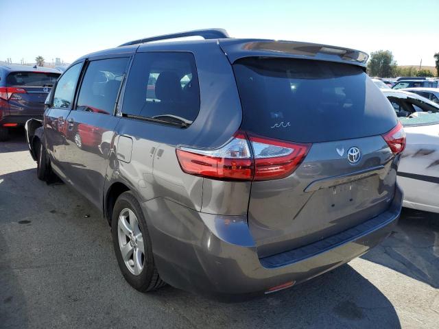 Photo 3 from auction – 2016 TOYOTA SIENNA LE with VIN 5TDKK3DC2GS765081