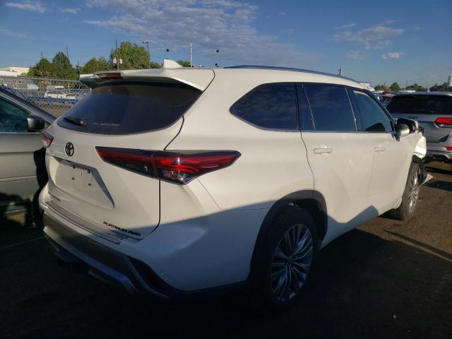 Photo 4 from auction – 2021 TOYOTA HIGHLANDER with VIN 5TDFZRBH9MS105369