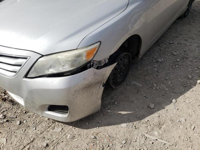 Photo 9 from auction – 2010 TOYOTA CAMRY BASE with VIN 4T1BF3EK2AU075033