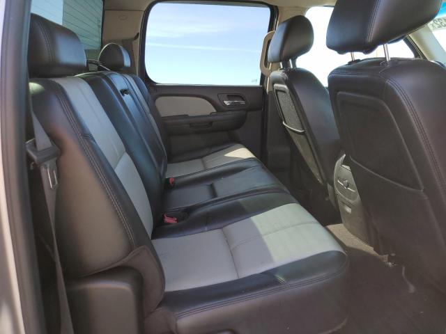 Photo 6 from auction – 2010 GMC SIERRA K15 with VIN 3GTRKWE32AG111637