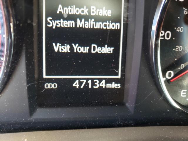 Photo 8 from auction – 2016 TOYOTA RAV4 SE with VIN JTMNFREV6GJ071088