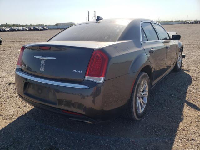 Photo 4 from auction – 2017 CHRYSLER 300 LIMITE with VIN 2C3CCAAG7HH538437