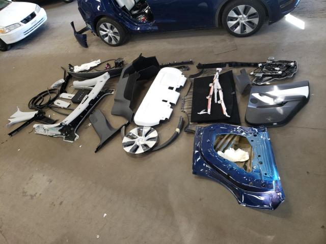 Photo 9 from auction – 2020 TESLA MODEL Y with VIN 5YJYGDEE3LF032490