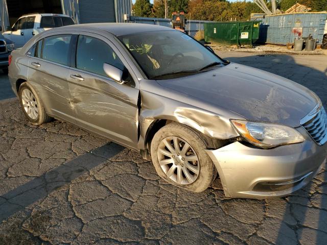 Photo 9 from auction – 2014 CHRYSLER 200 with VIN 1C3CCBBG5EN106727