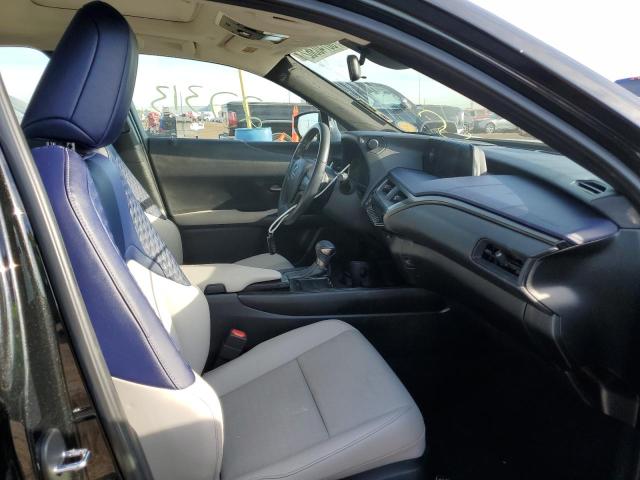 Photo 5 from auction – 2019 LEXUS UX 200 with VIN JTHY3JBH8K2000269