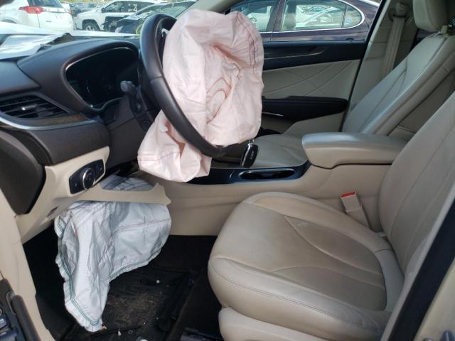 Photo 5 from auction – 2018 LINCOLN MKC RESERV with VIN 5LMCJ3D97JUL01257
