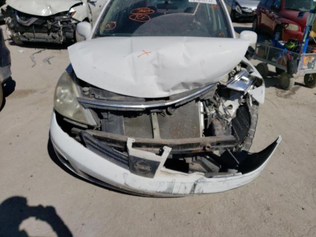 Photo 9 from auction – 2008 NISSAN VERSA S with VIN 3N1BC13E58L372755