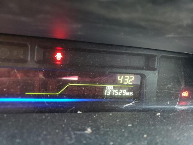 Photo 8 from auction – 2015 TOYOTA PRIUS V with VIN JTDZN3EU1FJ020167