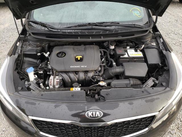Photo 7 from auction – 2018 KIA FORTE LX with VIN 3KPFL4A75JE224457