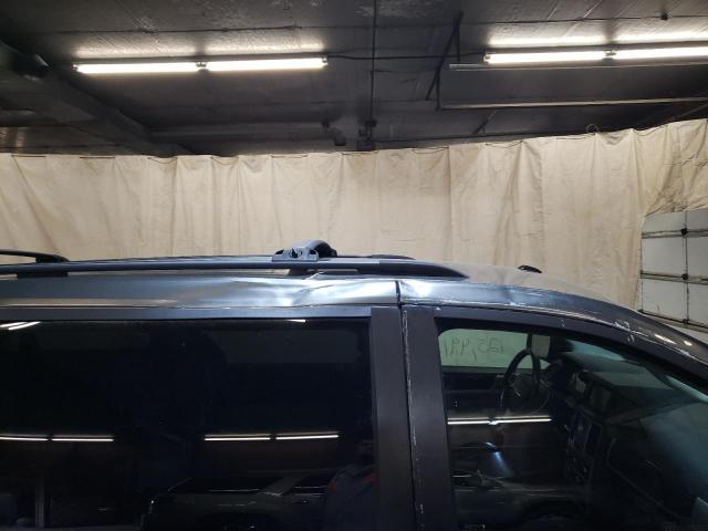 Photo 9 from auction – 2010 CHRYSLER TOWN & COU with VIN 2A4RR8DX0AR321511