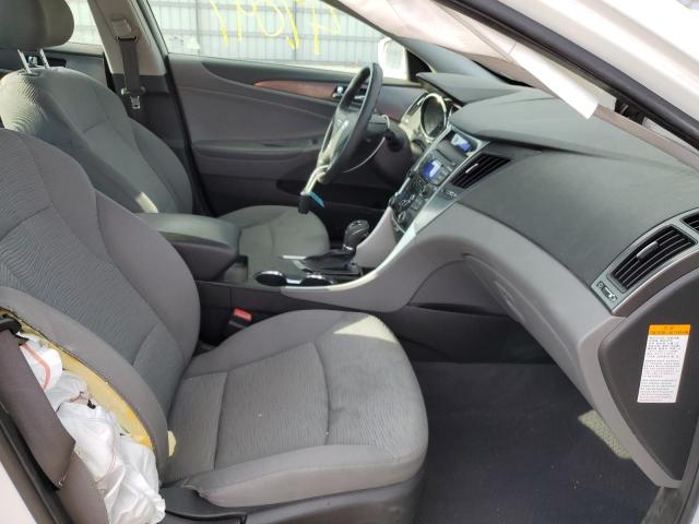 Photo 5 from auction – 2012 HYUNDAI SONATA HYB with VIN KMHEC4A48CA035661
