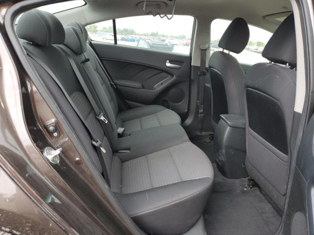 Photo 6 from auction – 2018 KIA FORTE LX with VIN 3KPFL4A70JE171831