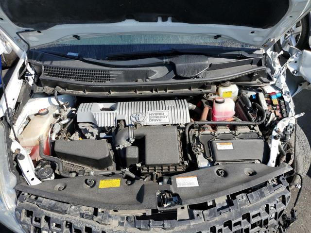 Photo 7 from auction – 2014 TOYOTA PRIUS V with VIN JTDZN3EU6EJ008823