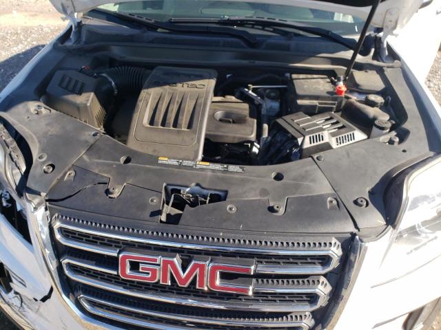 Photo 7 from auction – 2017 GMC TERRAIN SL with VIN 2GKFLUEK6H6105085