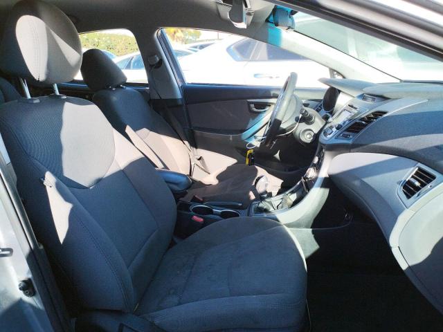 Photo 5 from auction – 2016 HYUNDAI ELANTRA SE with VIN 5NPDH4AE7GH738127