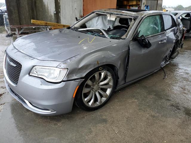 Photo 2 from auction – 2017 CHRYSLER 300C with VIN 2C3CCAEG5HH667884