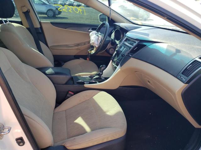 Photo 5 from auction – 2011 HYUNDAI SONATA with VIN 5NPEB4AC4BH071384