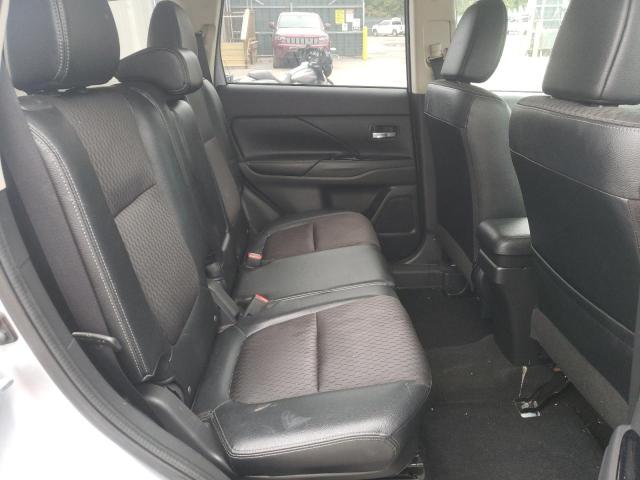 Photo 6 from auction – 2015 MITSUBISHI OUTLANDER with VIN JA4AZ3A35FZ009344